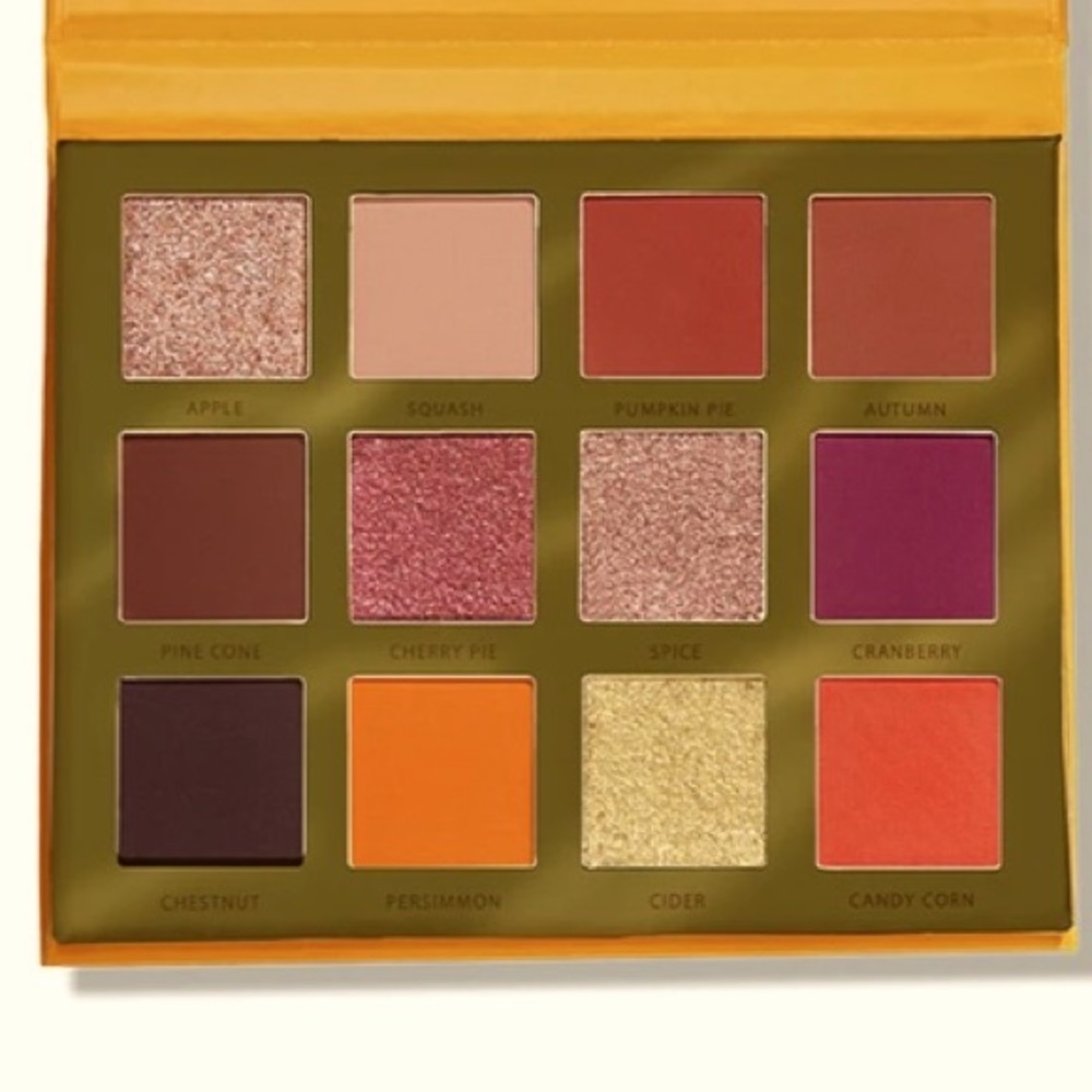 ACE BEAUTĒ Falling for you palette